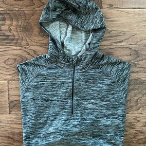 Lululemon men’s metal vent hoodie GREAT ITEM!